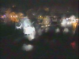203300_410008408.jpg