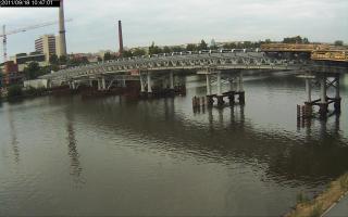 104701_380779334.jpg