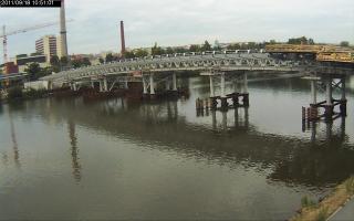 105101_241444756.jpg