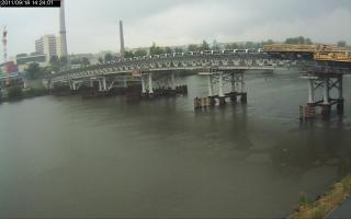 142401_473654322.jpg