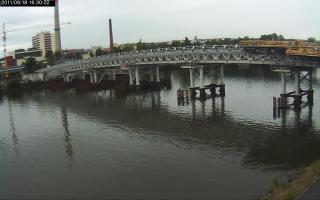 163002_790485793.jpg