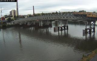 173801_981121877.jpg