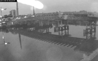 062301_842991066.jpg