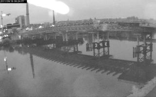 062401_704267290.jpg