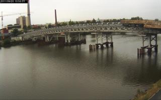 105301_968524381.jpg