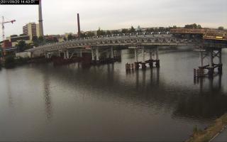144301_441660990.jpg