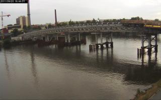 164401_900138473.jpg