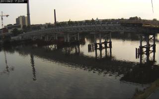 172301_665945053.jpg