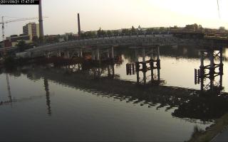 174701_199968673.jpg