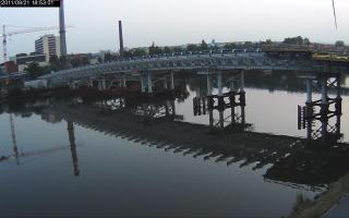 185301_368659113.jpg