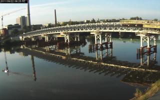 082502_326175075.jpg