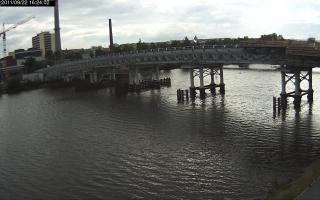 162402_042228631.jpg