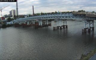 174701_888779166.jpg