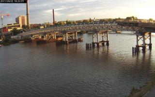 182301_929636829.jpg