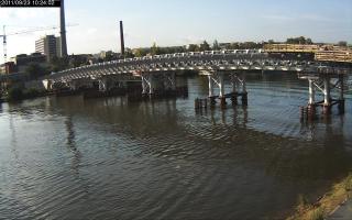 102402_045465691.jpg
