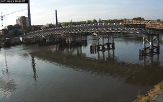 105601_329935695.jpg