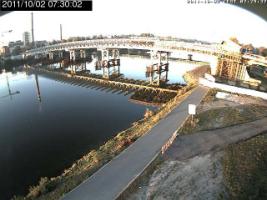 073002_867554316.jpg