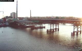162801_879618213.jpg