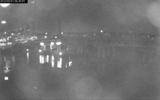 063001_827074012.jpg