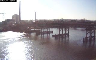 122801_094086700.jpg