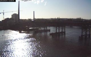 124001_737088270.jpg