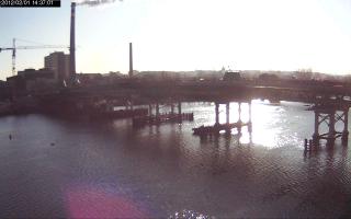 143701_413576952.jpg