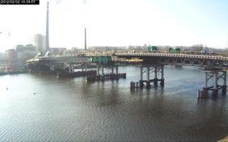 103901_187214361.jpg