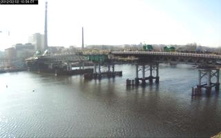 105601_759015967.jpg