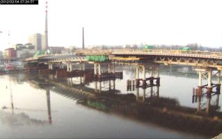 072401_810344375.jpg