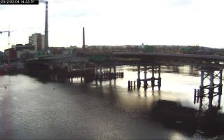 143301_951423883.jpg