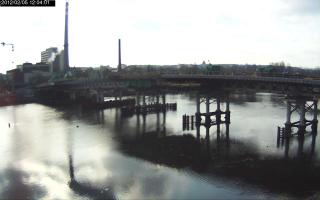 120401_676963793.jpg