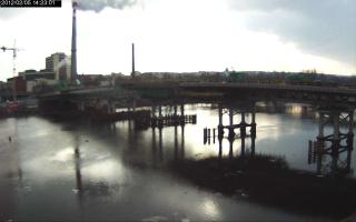 142301_888023369.jpg