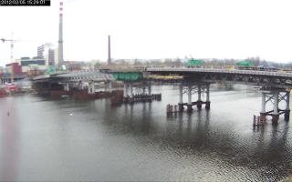 152901_253463990.jpg
