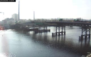 114301_890083562.jpg