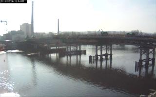 120401_660792194.jpg