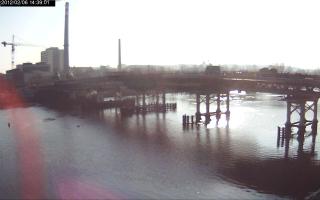143901_387775241.jpg