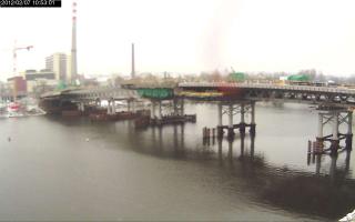 105301_773346388.jpg