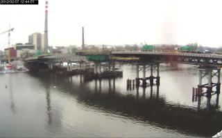 124401_203760949.jpg