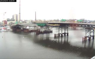 132401_550987573.jpg
