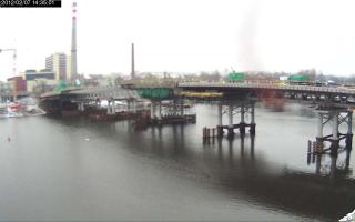 143501_684573949.jpg