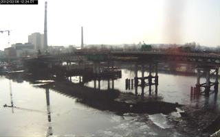 122401_934533660.jpg