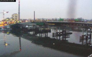 070401_372233229.jpg