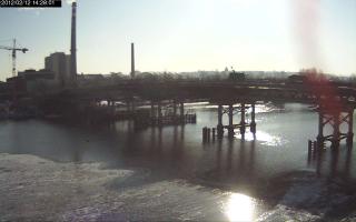 142801_978010485.jpg
