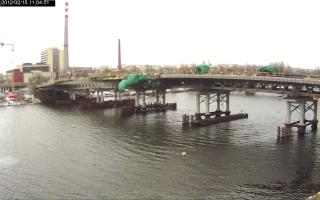 110401_921143449.jpg