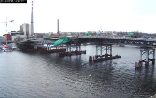165701_950374909.jpg