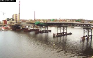 074001_167772663.jpg
