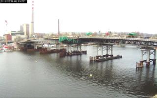 082502_075396570.jpg