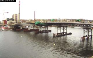 104001_483966010.jpg