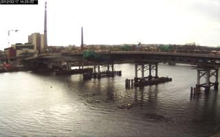 142502_498859215.jpg