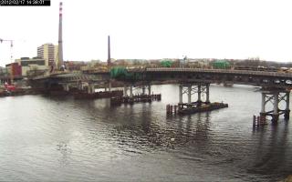 143801_703898307.jpg
